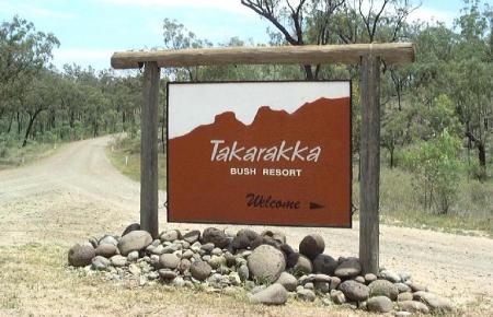 Entrance to Takarraka Bush Resort
